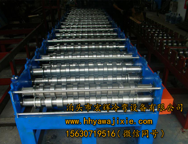 澳式卷簾門(mén)設(shè)備